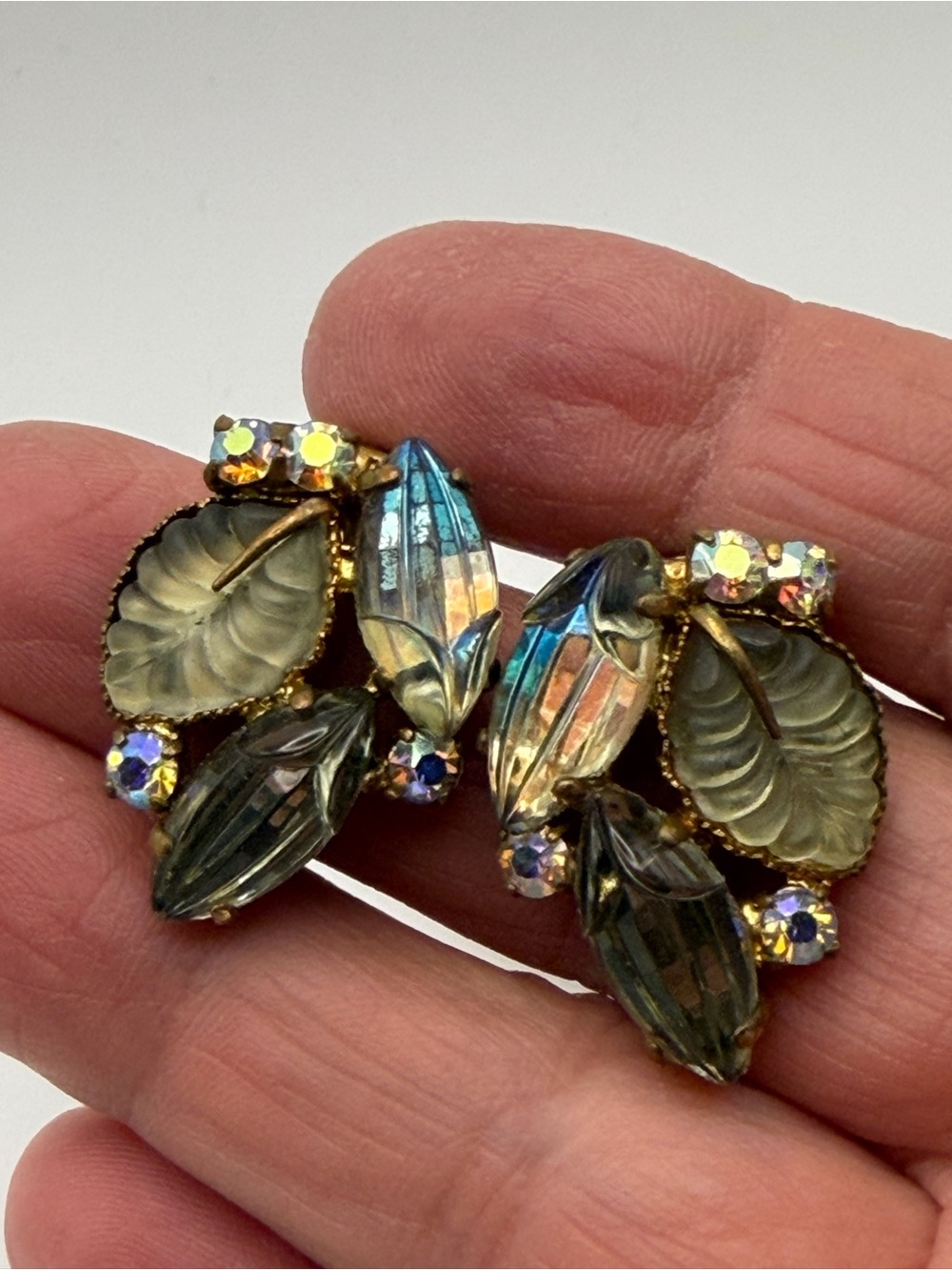 Vintage unsigned molded art glass leaf AB Rhinestone clip earrings Regency style